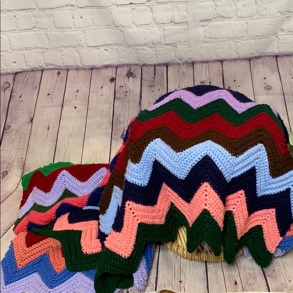 Vintage handmade afghan blanket throw chevron - Picture 1 of 10